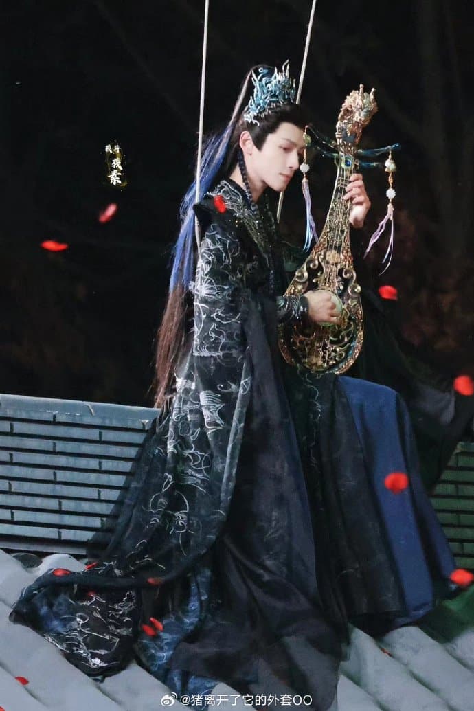 Тёмное очарование героя Ло Юнь Си из дорамы "Песнь водного дракона"