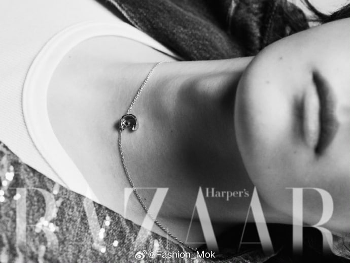 Harper's BAZAAR интригует тизерами к фотосессии с Ван Ибо