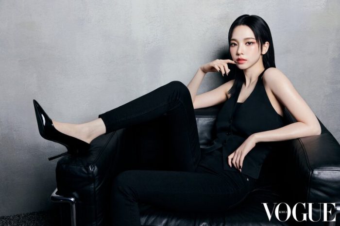 Карина из aespa в фотосессии для YSL Beauty в январском номере Vogue Korea