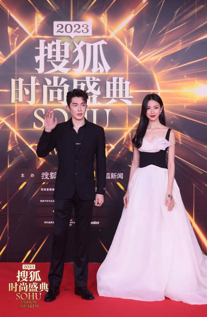 Яркие образы китайских звёзд на красной дорожке Sohu Fashion Awards 2023
