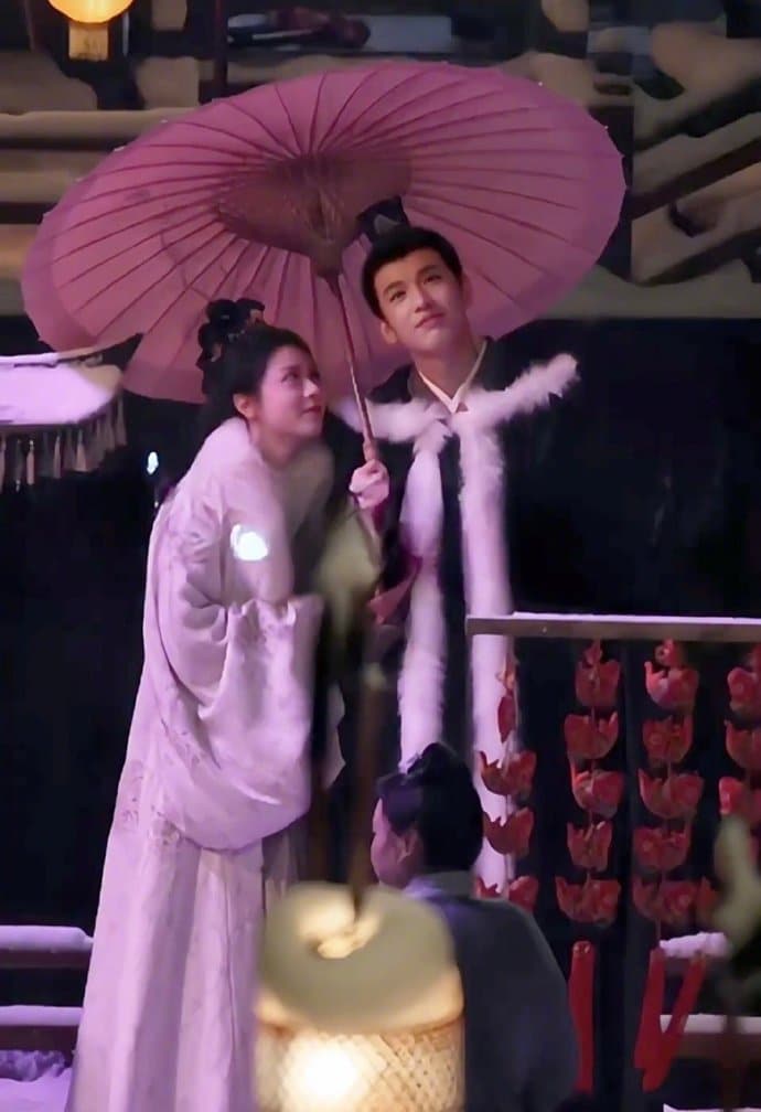 Романтичные Чжан Лин Хэ и Чжао Цзинь Май на съёмках дорамы "Великая принцесса"