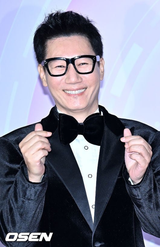 Джи Сок Джин вернется в 'Running Man' после перерыва из-за проблем со здоровьем
