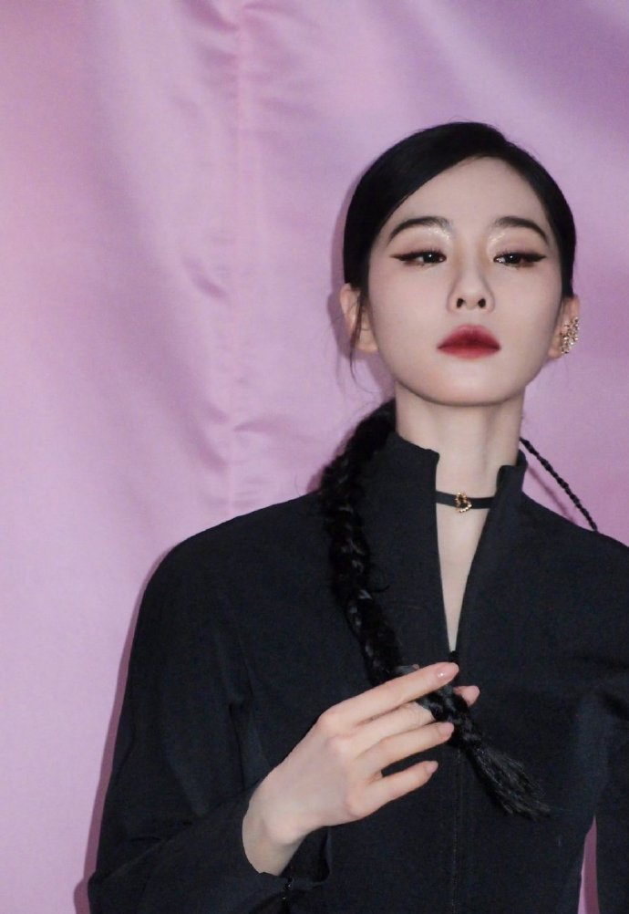 Китайские и корейские звёзды, которые примут участие в Неделе моды в Милане