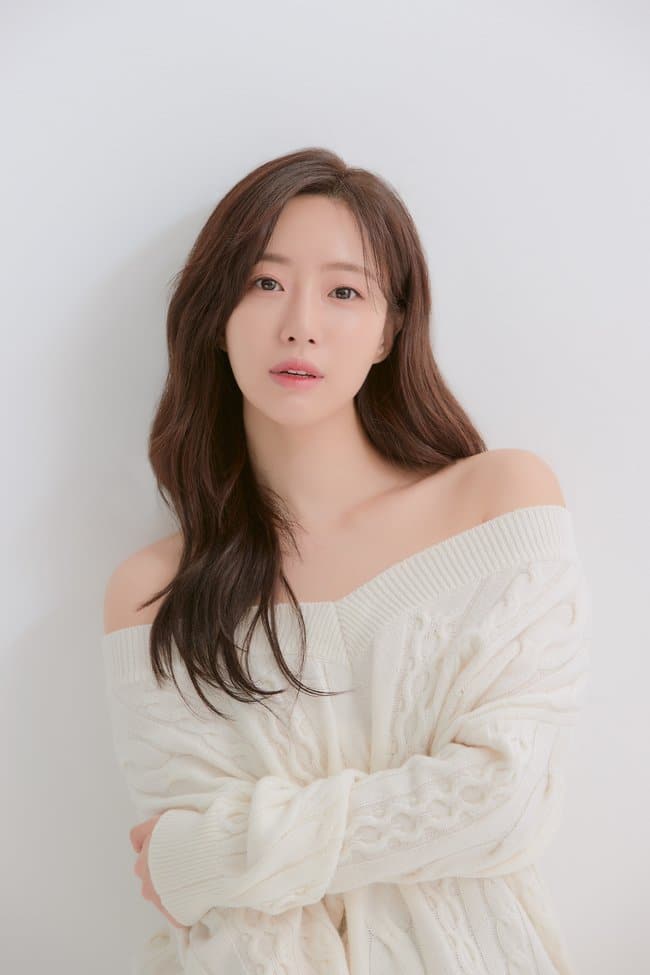 Актриса и участница T-ara Хам Ынчжон подписала эксклюзивный контракт с Mask Studio