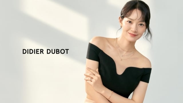 Шин Мин А в фотосессии для ювелирного бренда Didier Dubot