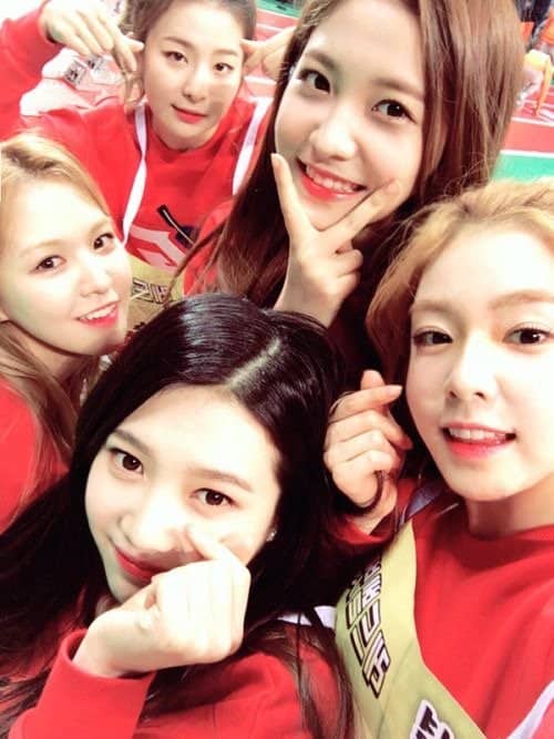 [DISQUS] Фанаты обсуждают легендарный и непревзойдённый дебют Red Velvet