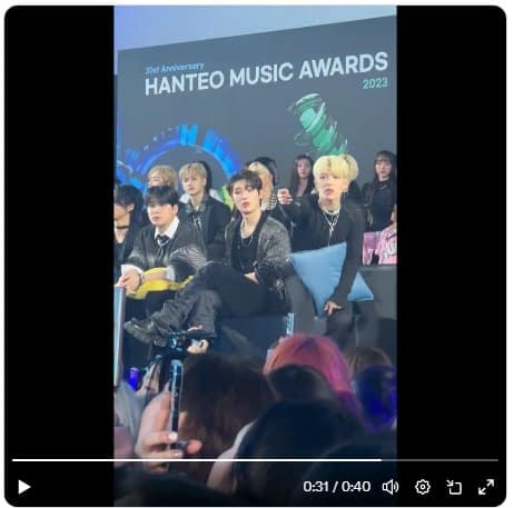 [DISQUS] "Так почему бы не провести экспертизу": Выкрики в сторону Ким Джиуна из ZEROBASEONE на Hanteo Music Awards вызвали обсуждение