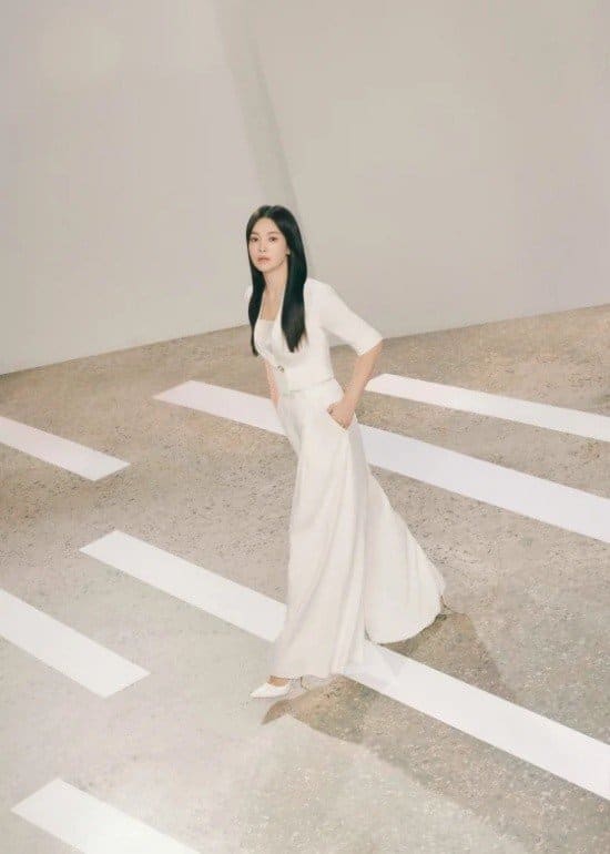 Сон Хе Гё демонстрирует весенние образы в новой фотосессии для MICHAA