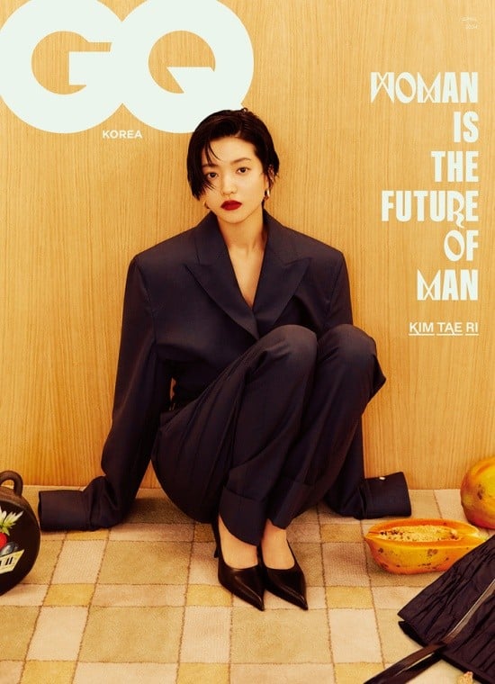 Ким Тэ Ри X GQ Korea: ослепительный образ с короткими волосами и красной помадой