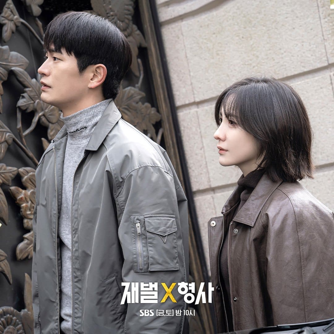 Ан Бо Хён оказывается в центре нескольких скандалов в дораме "Чеболь против детектива"