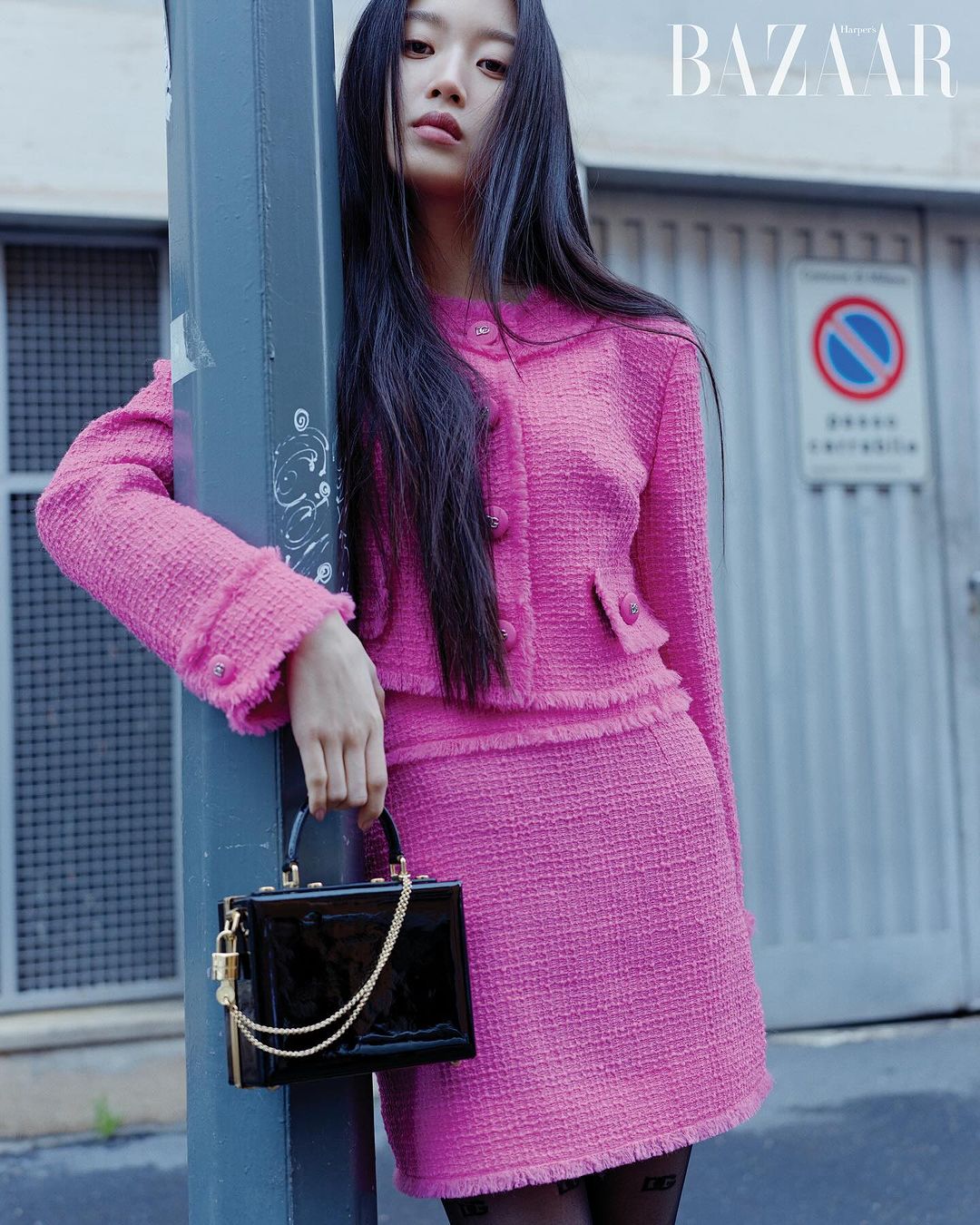 Мун Га Ён в очаровательной фотосессии Dolce & Gabbana