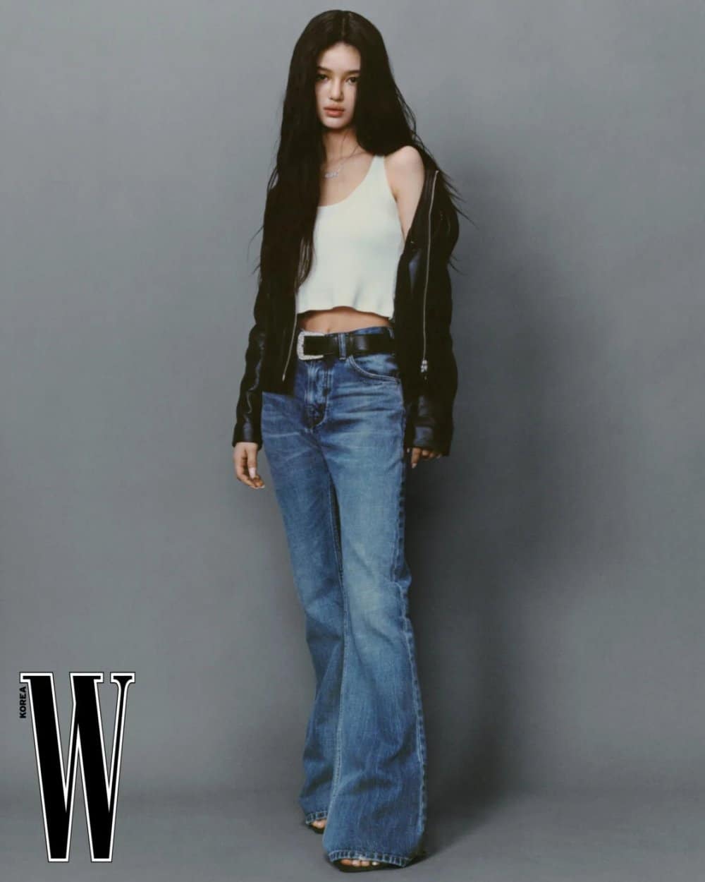 Потрясающая Даниэль из NewJeans в новой фотосессии Celine для W Korea
