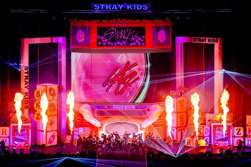 Stray Kids провели первый фанмитинг в Японии️, собрав 90 тыс. человек за 2 дня