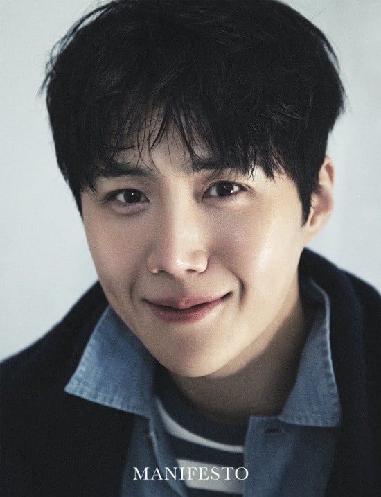 Актёр Ким Сон Хо на обложке апрельского выпуска MANIFESTO