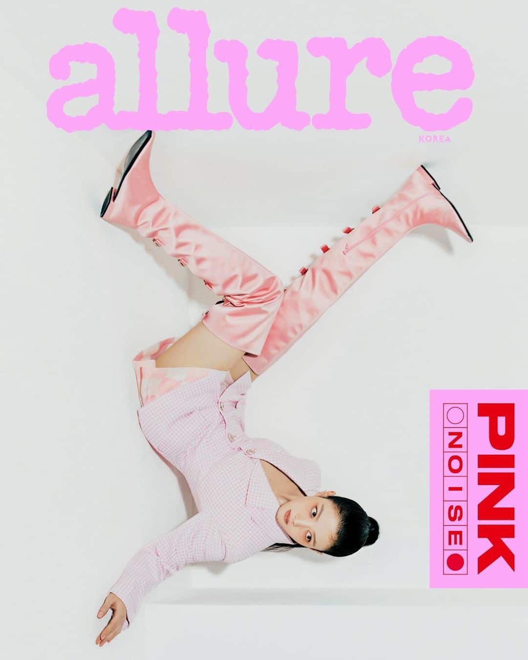 Ким Ю Джон в розовой фотосессии для журнала Allure Korea