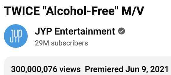 «Alcohol-Free» стал 16-м клипом TWICE, набравшим 300 миллионов просмотров