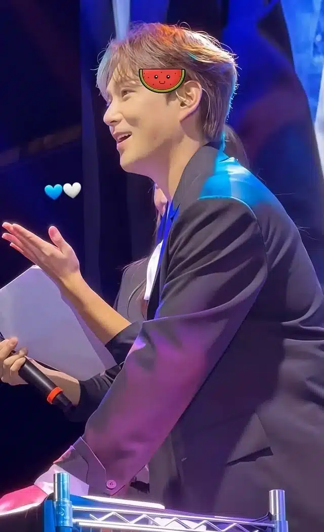 Канин, бывший участник Super Junior, провёл тёплую встречу с поклонниками в Мексике