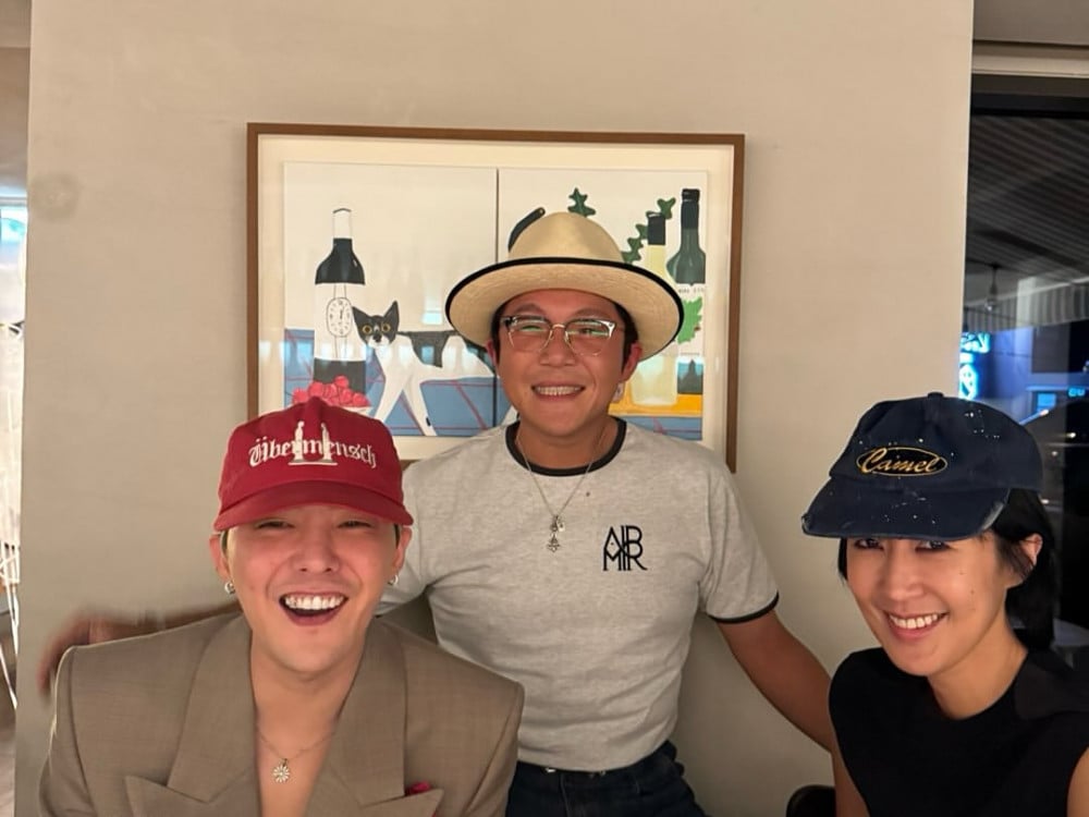 Хон Джин Гён делится фото с дня рождения G-Dragon, на котором были Seventeen, Чон Хэ Ин, Dex и Чо Се Хо
