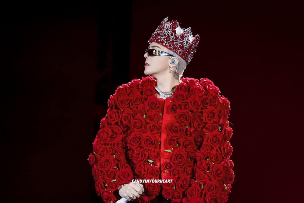 Хон Джин Гён делится фото с дня рождения G-Dragon, на котором были Seventeen, Чон Хэ Ин, Dex и Чо Се Хо